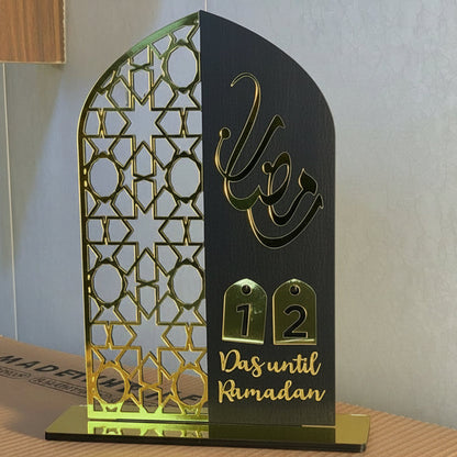 Ramadan Hanging Calendar – Black & Gold